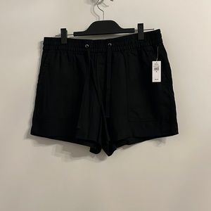 Brand new with tags - Gap shorts in black, linen blend.  Size medium.